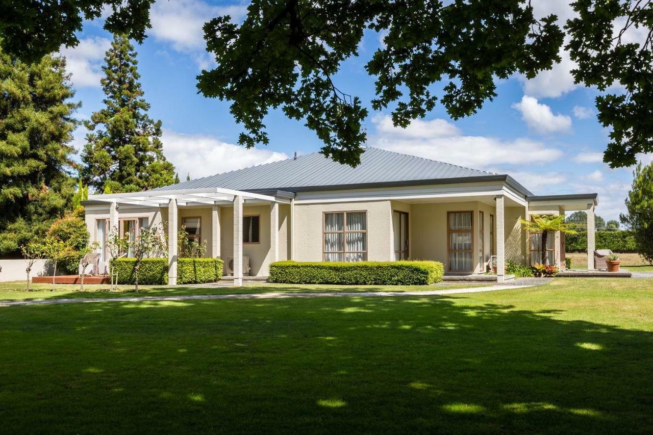 Mangapapa Hotel Havelock North Exterior photo